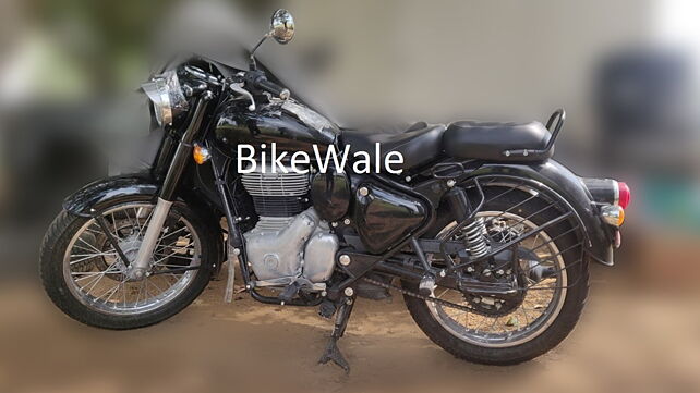 Next-gen Royal Enfield Classic spotted with accessories