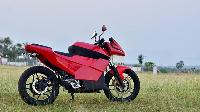 Aprilia RS 150 eMotion Surge