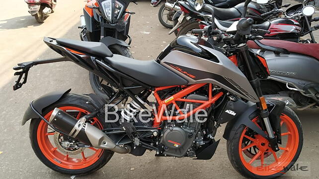 KTM 390 Duke Left Side View