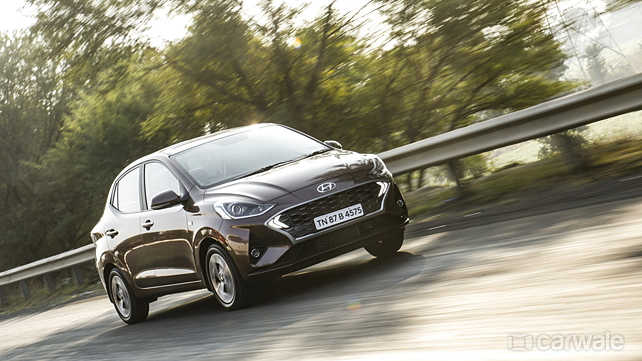 Aura SX Plus 1.2 AMT CRDi on road Price | Hyundai Aura SX Plus 1.2 AMT ...