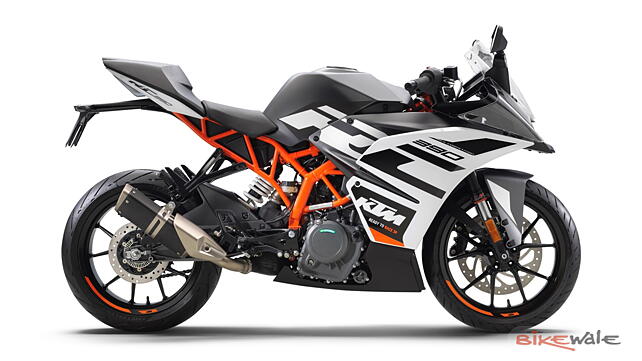 KTM RC 125 Left Side View