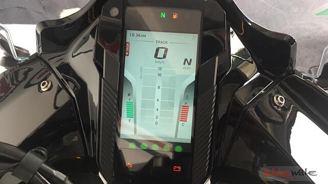 TVS Apache RR310 Instrument cluster