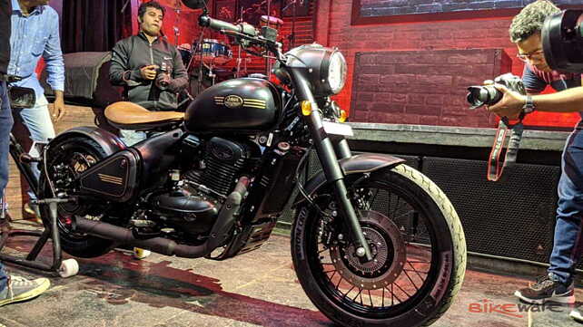 Royal Enfield Himalayan Right Front Three Quarter