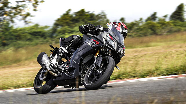 TVS Apache RR310 Action