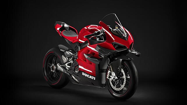 Ducati Panigale V4 R Front Left Three-Quarter