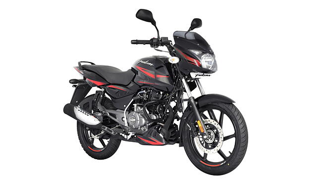 Bajaj Pulsar 150 Front Right Three-Quarter