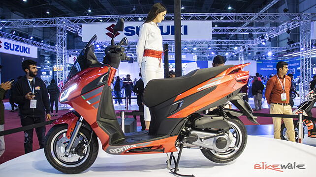 Suzuki Burgman Street 125 Left Side View