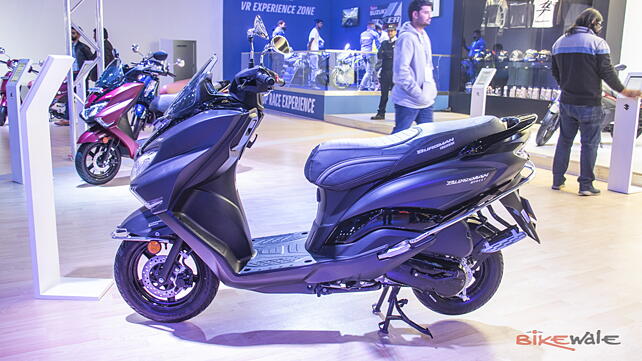 Suzuki Burgman Street 125 Left Side View