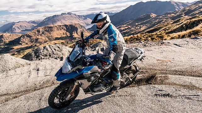 BMW F850 GS Action