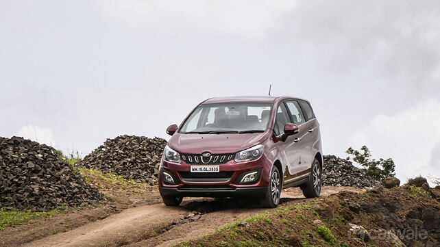 Discounts of up to Rs 1.34 lakhs on Mahindra XUV500, Marazzo and Thar