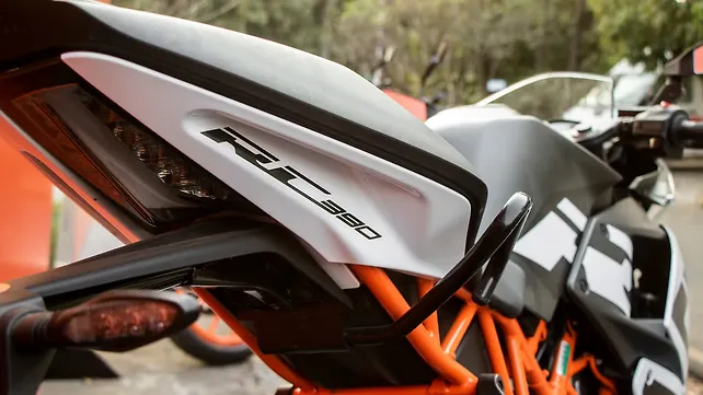 ktm rc 390 frame sliders