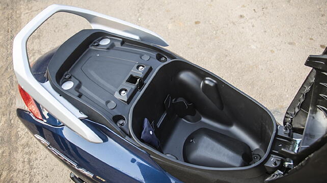 Honda Activa 6G Underseat storage