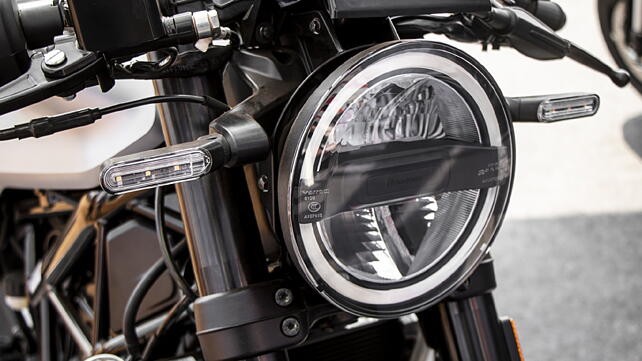 Husqvarna Vitpilen 250 Headlamp