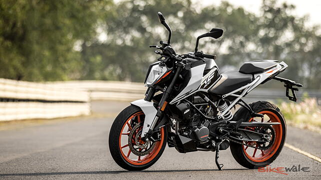 KTM 200 Duke Left Front Three Quarter