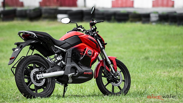 Revolt RV400 price hiked by Rs 5,000; now costs Rs 1.4 lakhs - BikeWale