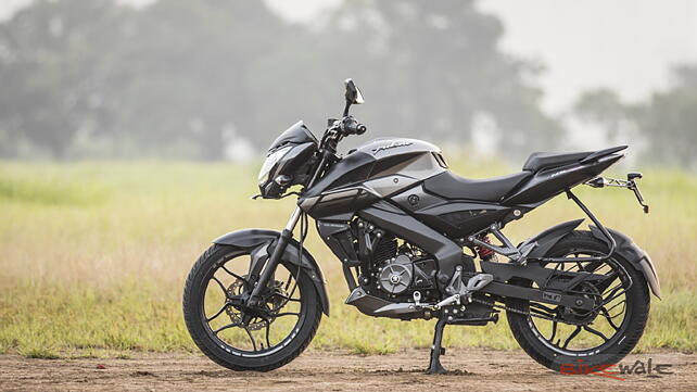 Bajaj Pulsar NS160 Left Side View