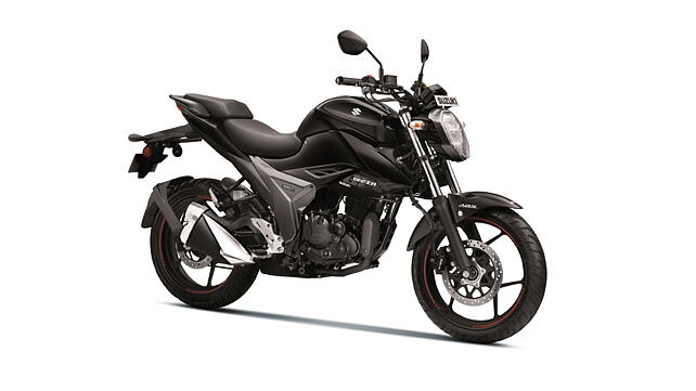 Bajaj Dominar 250 Front Right Three-Quarter