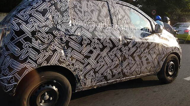 Datsun redi-GO facelift spied testing in India