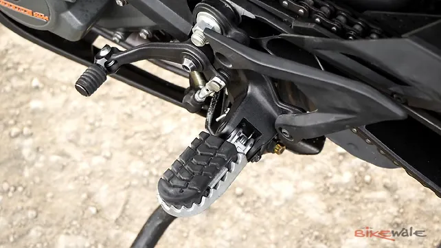 adventure 390 review