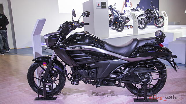 Suzuki Intruder 150 Left Side View