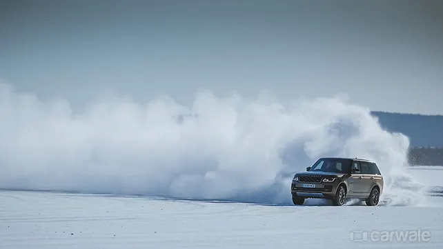 Range Rover celebrates 50th Anniversary with a massive snow art - CarWale