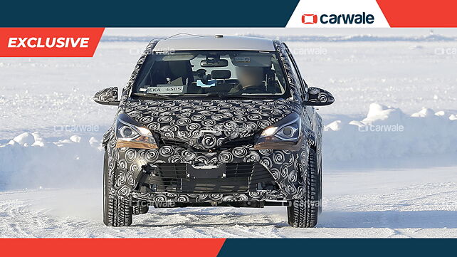 Toyota Yaris based SUV spotted on test 