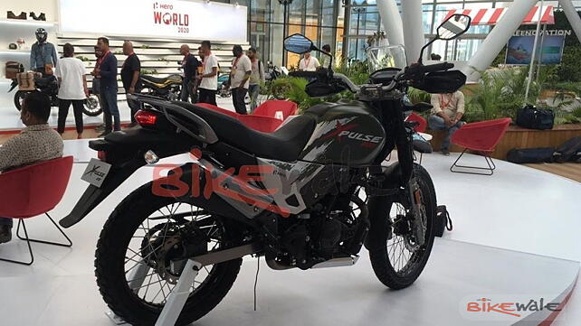 Hero Xpulse 200 Right Rear Three Quarter