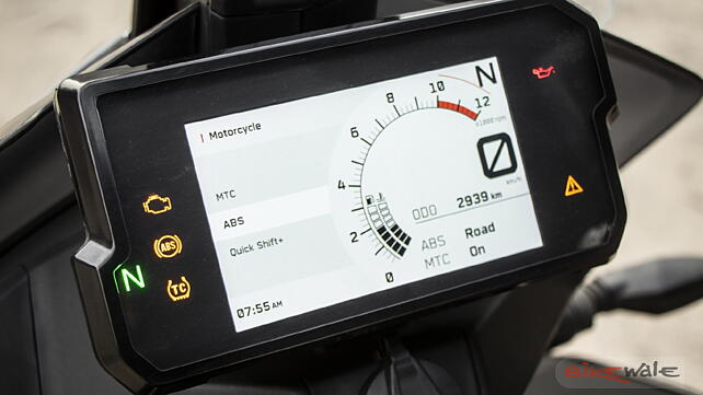 Instrument cluster