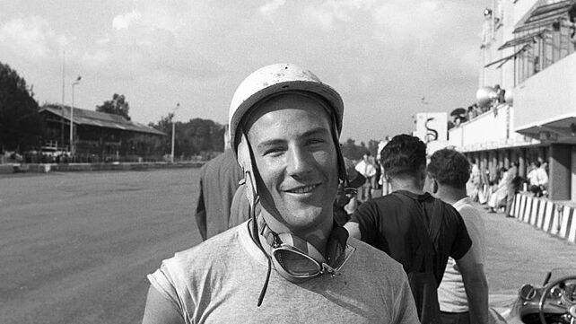 British racing legend Stirling Moss passes away at 90