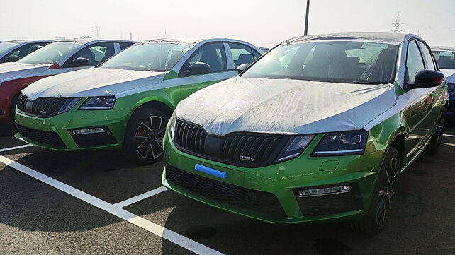 Skoda Octavia RS 245 spotted at stockyard; more colours revealed