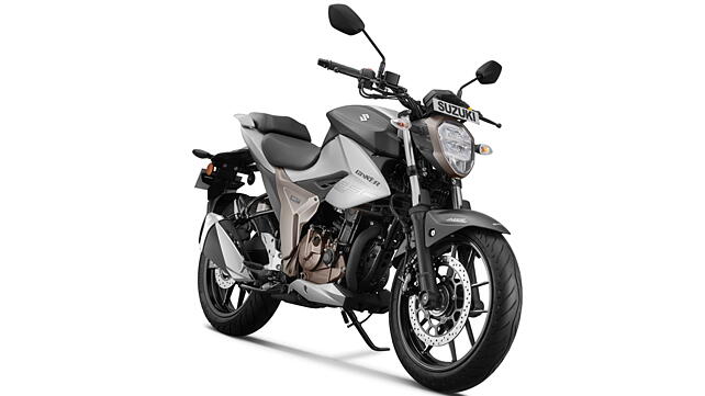 Suzuki Gixxer 250 Front Right Three-Quarter