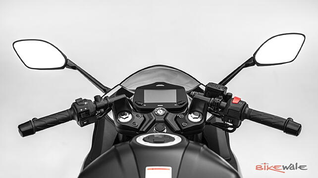 Suzuki Gixxer 250 Handlebar