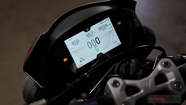 Triumph Street Triple RS Instrument cluster