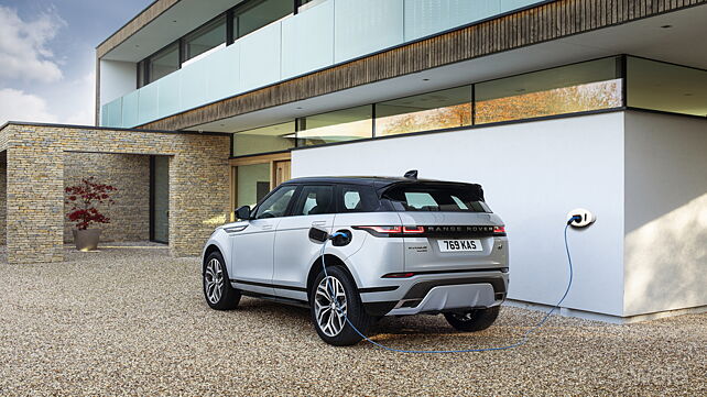 Land Rover introduces Evoque and Discovery Sport plug-in hybrids