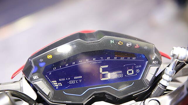 Suzuki Gixxer 250 Instrument cluster