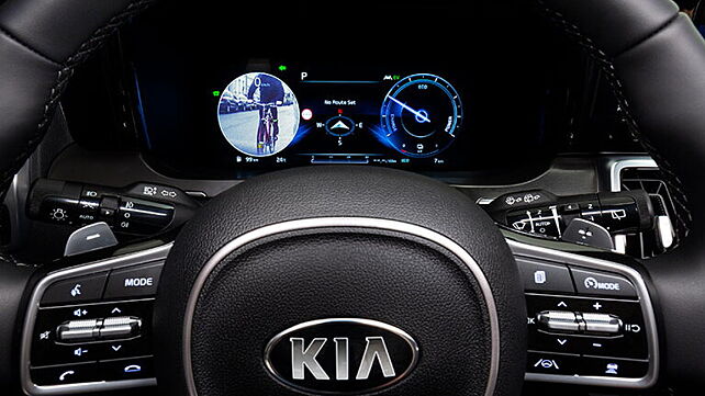Kia Motors reveals the high-resolution Blind-Spot View Monitor