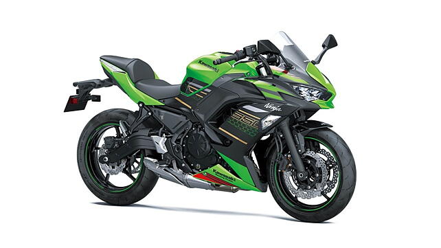 Kawasaki Ninja 650 Left Front Three Quarter