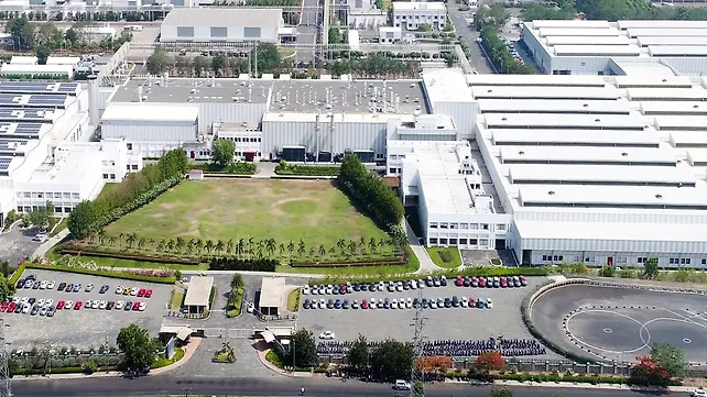 Fiat increases safety measures as plant operations recommence Fiat increases safety measures as plant operations recommence