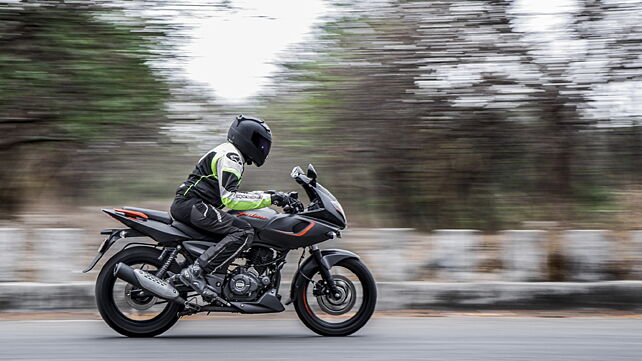 Bajaj dispatches over 1.12 lakh two-wheelers in May 2020