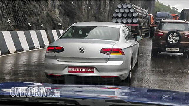 Volkswagen Passat facelift spotted testing in India