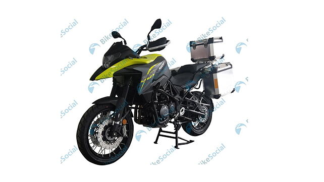 Leaked images reveal Benelli TRK 502-based QJ SRT 500 ADV bikes