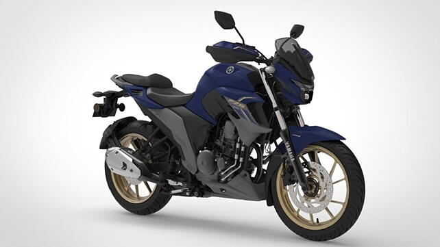 Yamaha FZ25 Front Left Three-Quarter