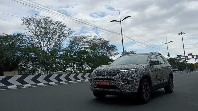 Tata Gravitas six-seat variant spotted; will rival MG Hector Plus