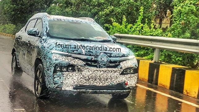 Renault Kiger continues road testing in India ahead of its launch
