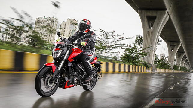 Bajaj Dominar 250 Action