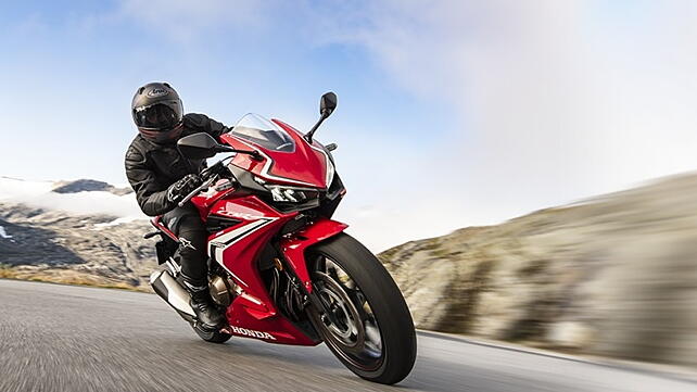 TVS Apache RR310 Action