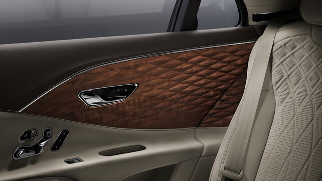 All-new Bentley Flying Spur gets world’s first three-dimensional wooden panels on rear door