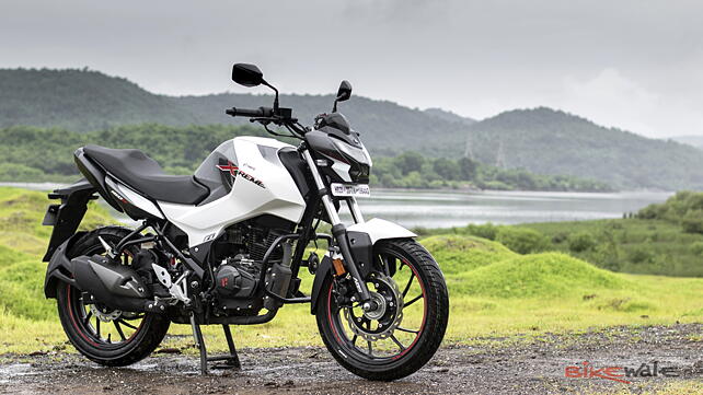 Hero Xtreme 160R Price - Mileage, Images, Colours | BikeWale