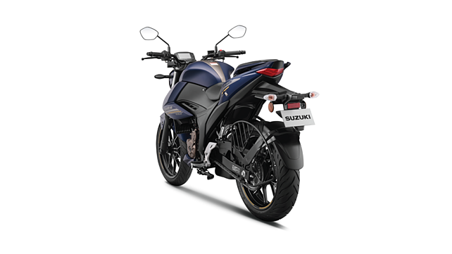 Suzuki Gixxer 250 Right Front Three Quarter Image - BikeWale