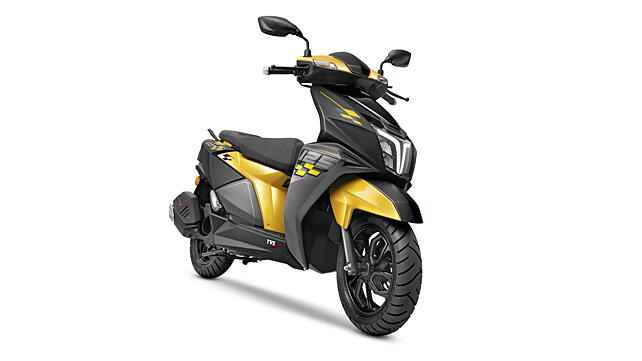 TVS Ntorq 125 Right Front Three Quarter